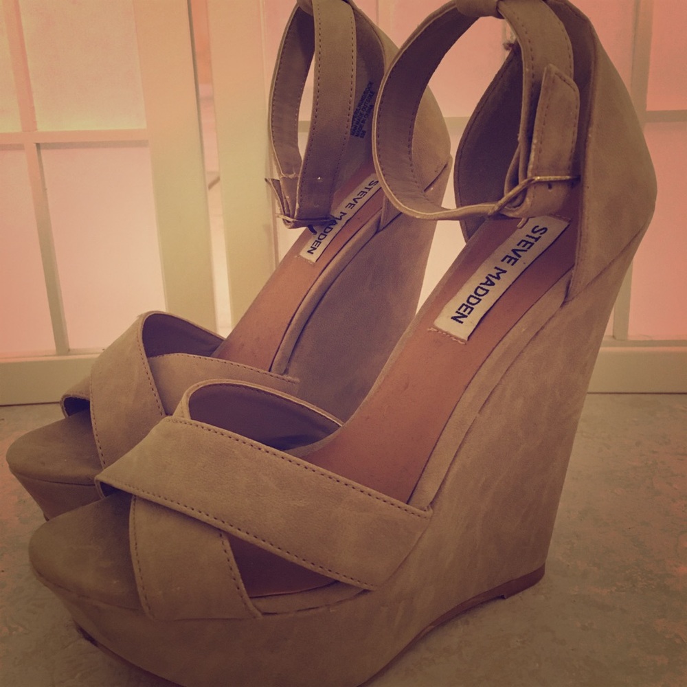 Steve Madden, wedges sandals